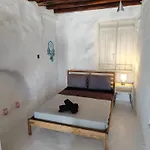 ロッジ Artemis Authentic Mykonian Stone House Near