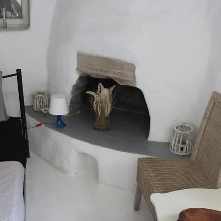 Artemis Authentic Mykonian Stone House Near Super Paradise Beach (Mykonos)