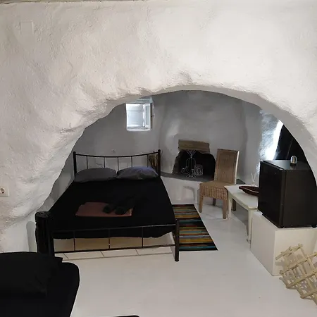 Artemis 山林小屋 *