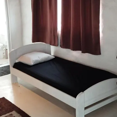 Artemis 山林小屋 *