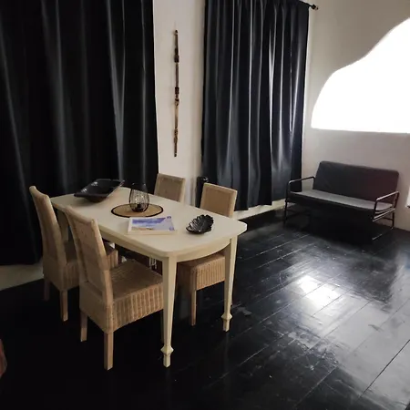 Artemis 超级天堂海滩