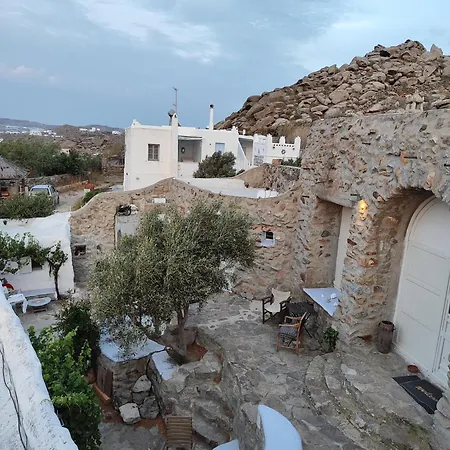 Artemis Authentic Mykonian Stone House Near Chata *