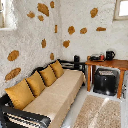 Artemis Authentic Mykonian Stone House Near Playa Super Paradise